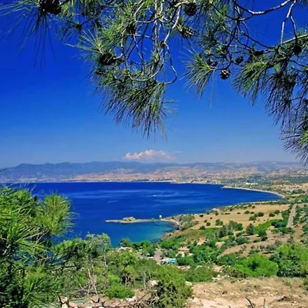 Enjoy A Holiday Of A Lifetime Renting Your Own 5 Star Private In At The Best Rate 1306 * Paralimni