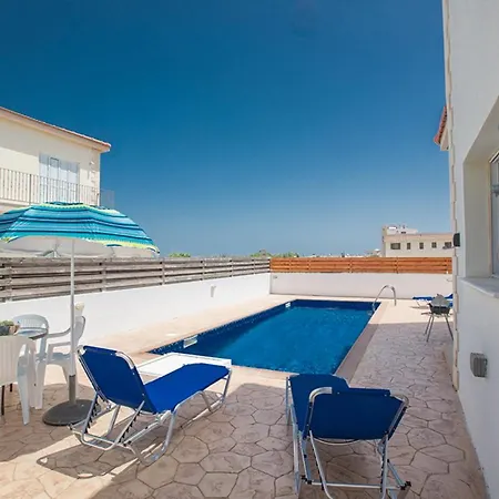 Enjoy A Holiday Of A Lifetime Renting Your Own 5 Star Private In At The Best Rate 1306 * Paralimni