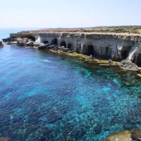 Enjoy A Holiday Of A Lifetime Renting Your Own 5 Star Private In At The Best Rate 1306 *