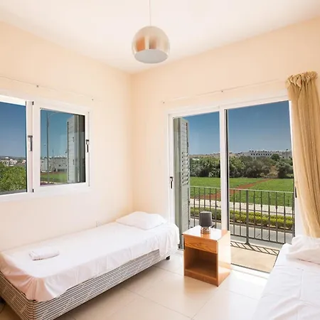 Enjoy A Holiday Of A Lifetime Renting Your Own 5 Star Private In At The Best Rate 1306 Vila