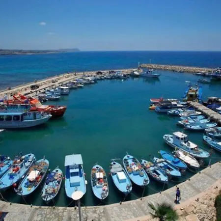 Enjoy A Holiday Of A Lifetime Renting Your Own 5 Star Private In At The Best Rate 1306 Paralimni